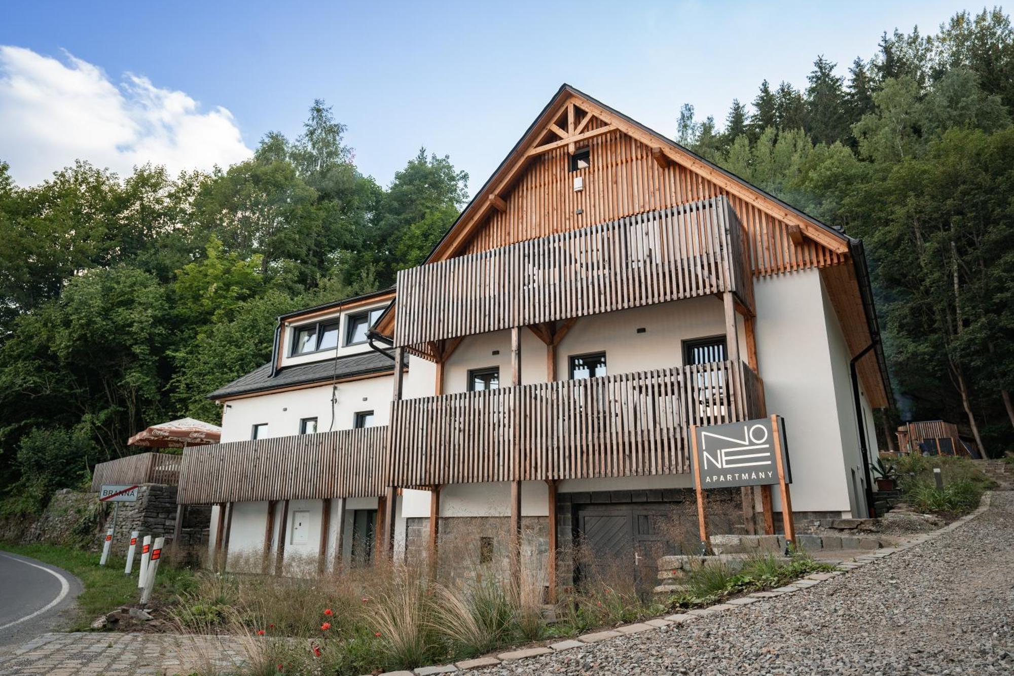 Apartmany None Бранна Экстерьер фото